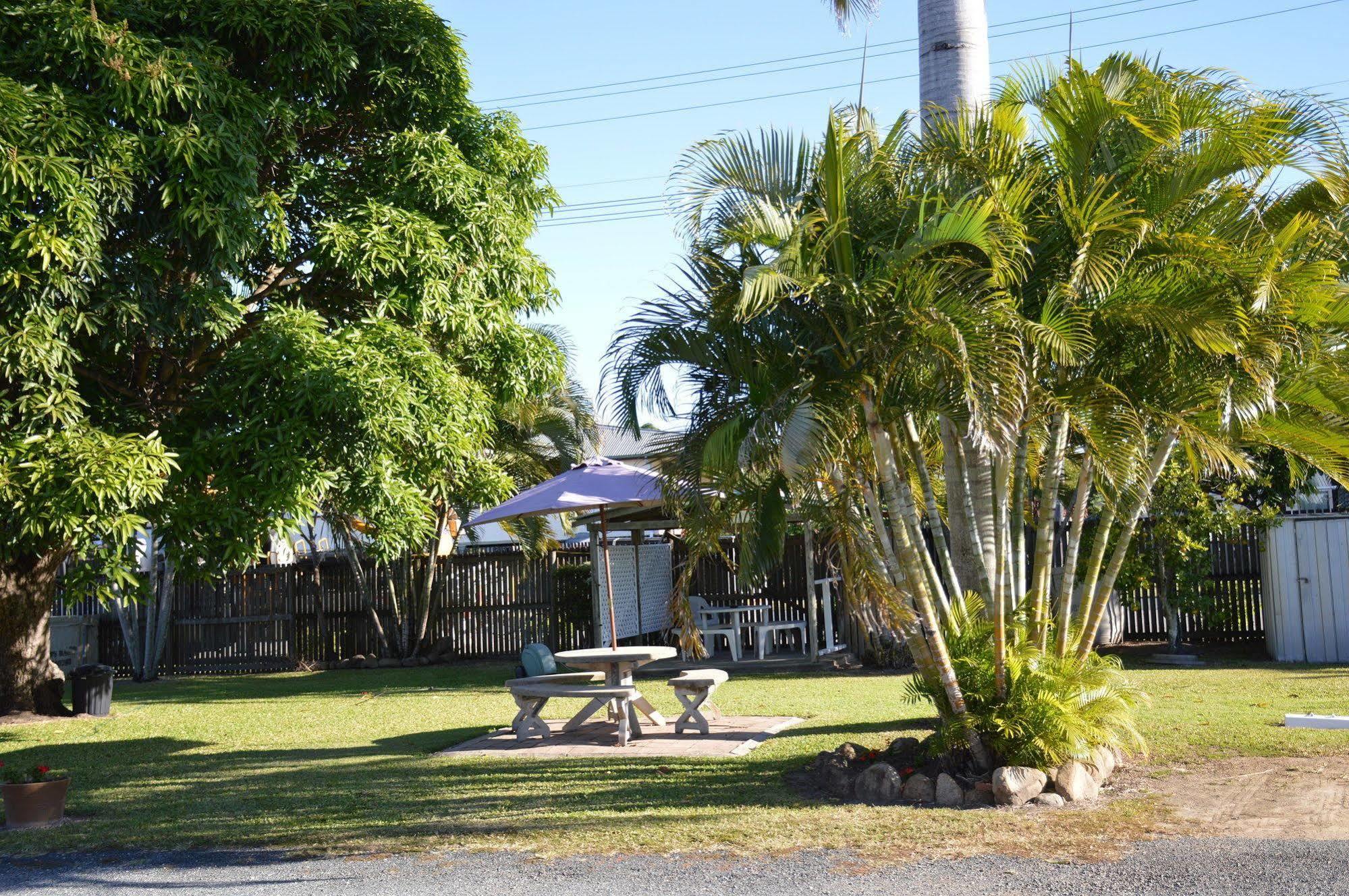 Rover Holiday Units Mackay Luaran gambar